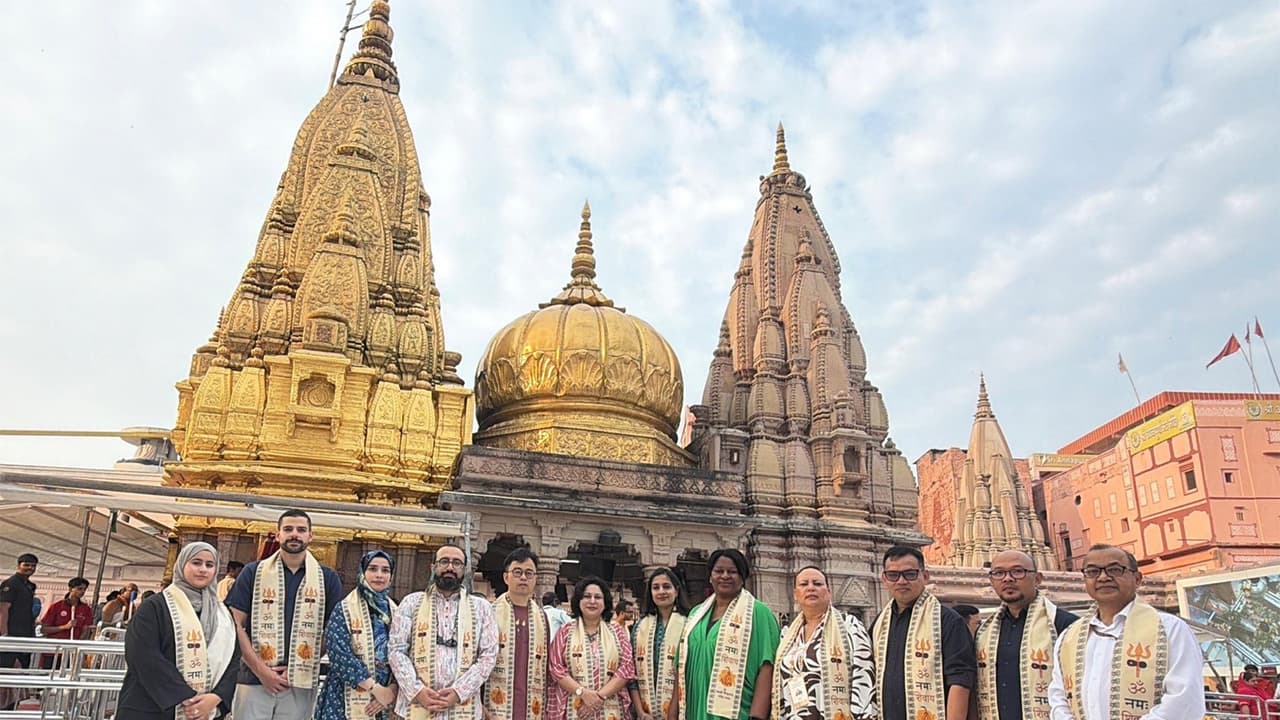 BRICS delegates at Shri Kashi Vishwanath Temple in Varanasi (Photo/X@MinOfCultureGoI) BRICS delegates at Shri Kashi Vishwanath Temple in Varanasi (Photo/X@MinOfCultureGoI)