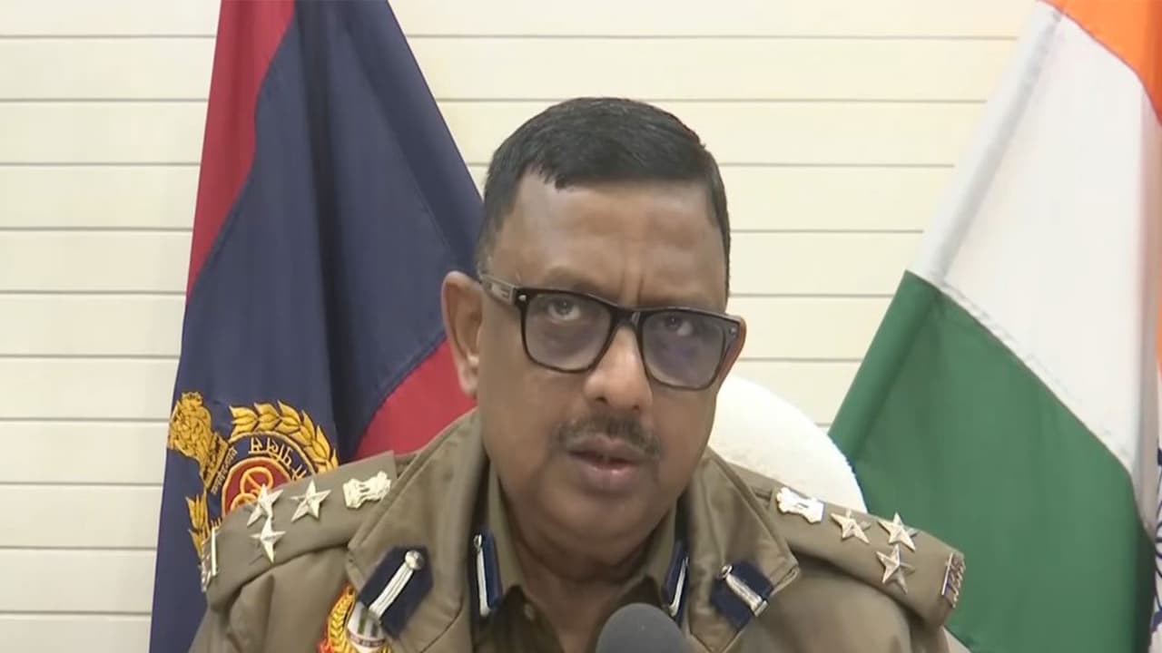 Additional CP Traffic Dinesh Kumar Gupta, Delhi (Photo/ANI) Additional CP Traffic Dinesh Kumar Gupta, Delhi (Photo/ANI)