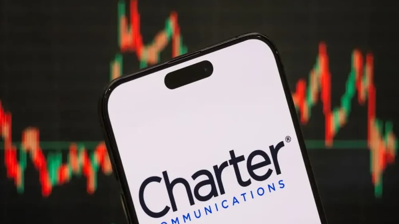 https://stocktwits.com/news articles/markets/equity/charter cox announce merger/chiwPxCRbn8