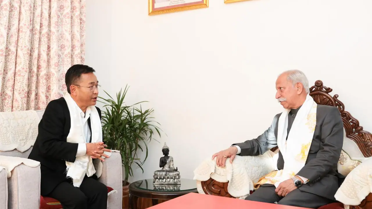 Sikkim Chief Minister Prem Singh Tamang with Governor of Arunachal Pradesh, Lt. General KT Parnaik (Retd.) (Photo/ANI) Sikkim Chief Minister Prem Singh Tamang with Governor of Arunachal Pradesh, Lt. General KT Parnaik (Retd.) (Photo/ANI)