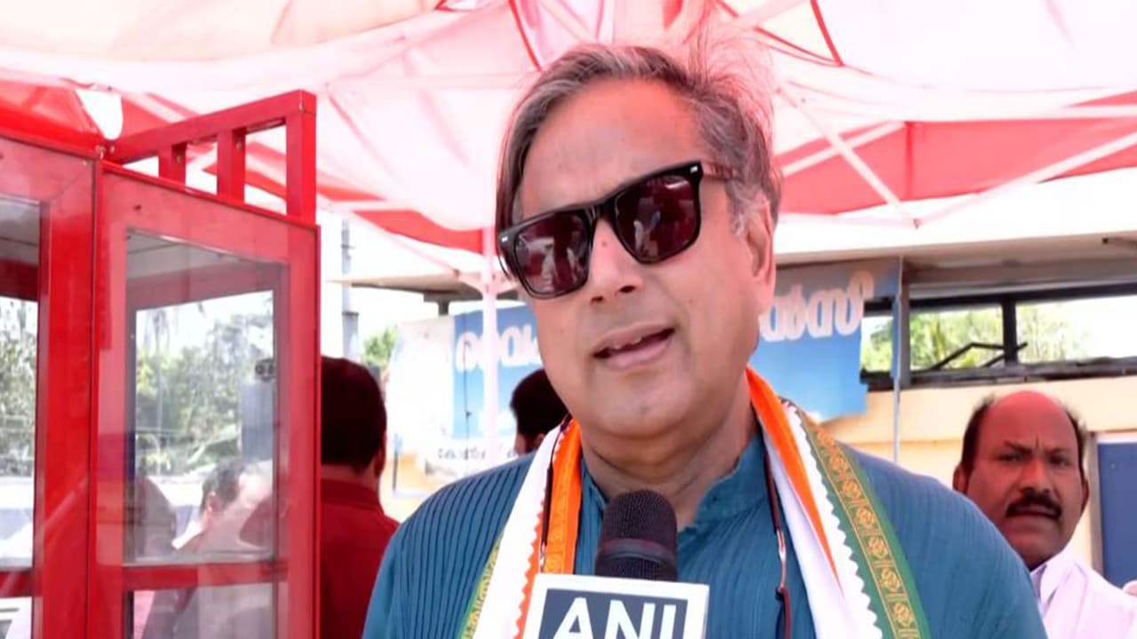 Congress MP Shashi Tharoor (Photo/ANI) Congress MP Shashi Tharoor (Photo/ANI)