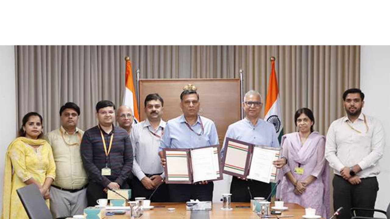MSME Ministry signs MoU with MoSPI (Photo/Ministry of Micro, Small & Medium Enterprises) MSME Ministry signs MoU with MoSPI (Photo/Ministry of Micro, Small & Medium Enterprises)