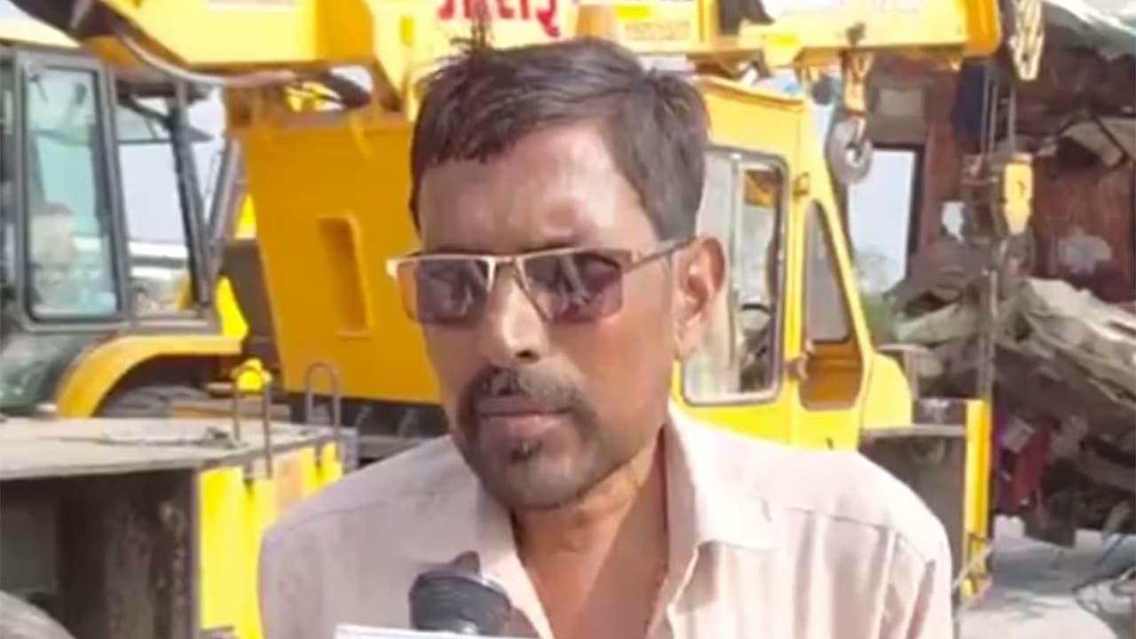 Arvind Solanki, Sarpanch of Kotambi village (Photo/ANI) Arvind Solanki, Sarpanch of Kotambi village (Photo/ANI)