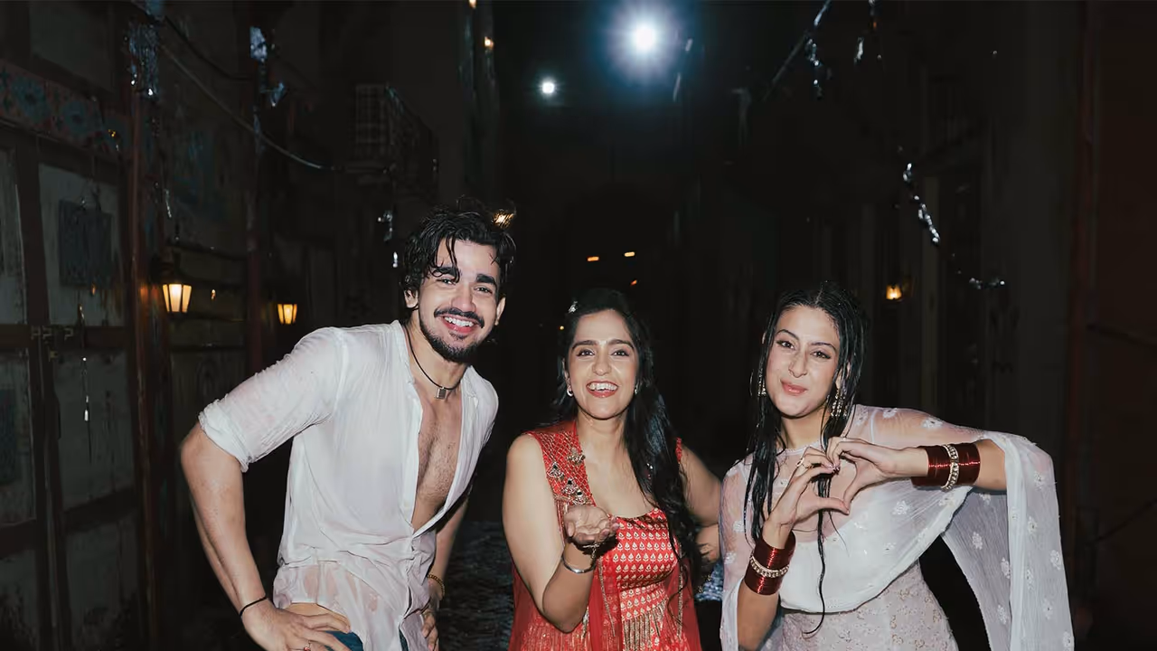 Vishal Pandey, Asees Kaur, and Isha Malviya (Image source: Song's team) Vishal Pandey, Asees Kaur, and Isha Malviya (Image source: Song's team)