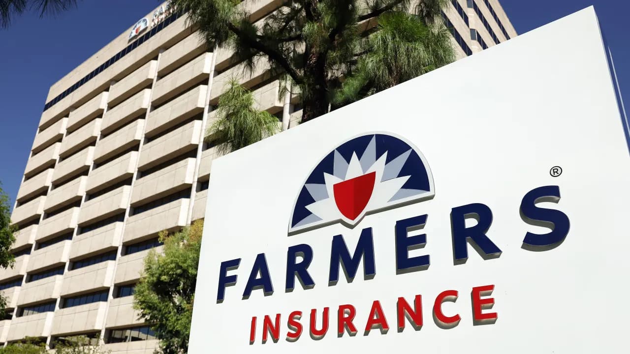 https://stocktwits.com/news articles/markets/equity/salesforce hackers reportedly target farmers insurance in data breach/chsHli1RdS8