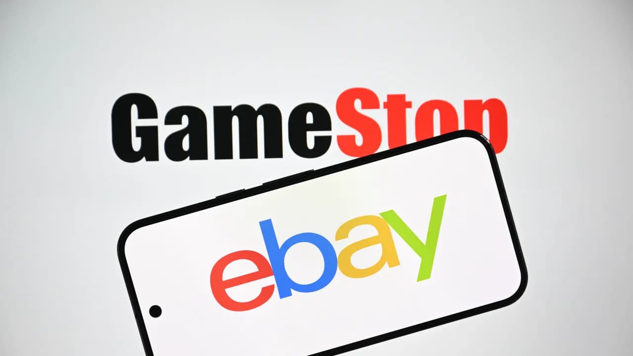 https://stocktwits.com/news articles/markets/equity/gme ryan cohen may drop 56b ebay bid what he s considering/cZojqgGRJOL https://stocktwits.com/news articles/markets/equity/gme ryan cohen may drop 56b ebay bid what he s considering/cZojqgGRJOL