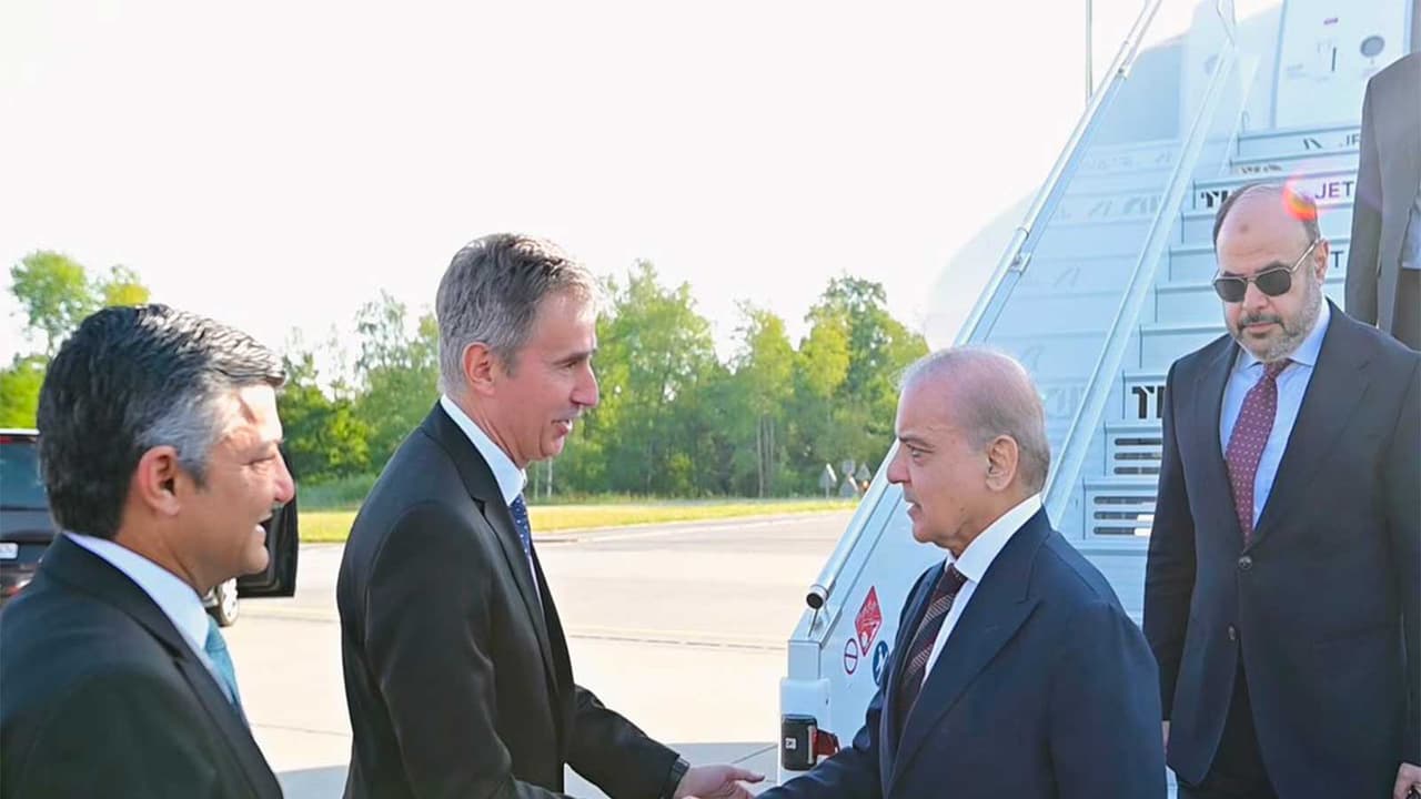 Pakistan Prime Minister Muhammad Shehbaz Sharif arrrives in Zurich (Photo/X/@PakPMO) Pakistan Prime Minister Muhammad Shehbaz Sharif arrrives in Zurich (Photo/X/@PakPMO)