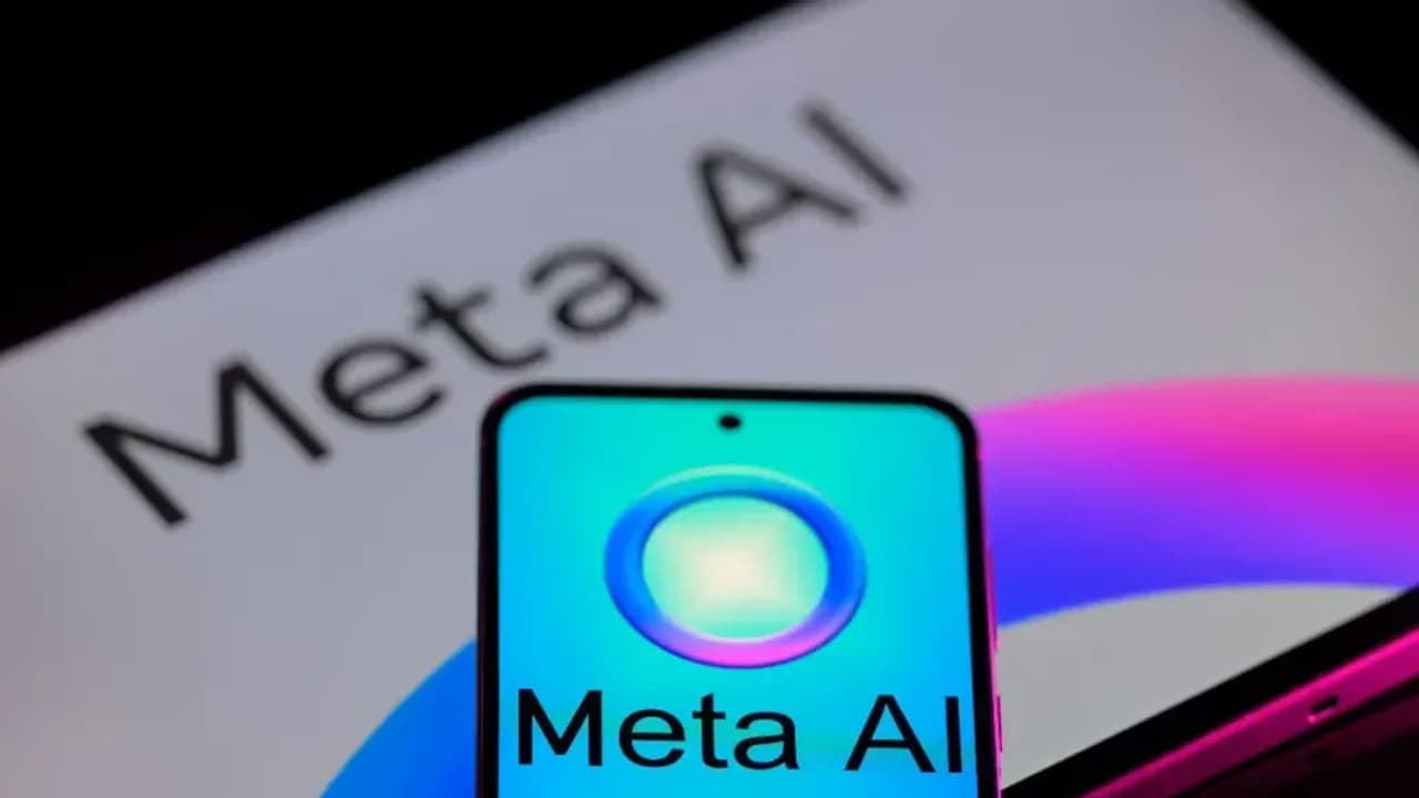 https://stocktwits.com/news-articles/markets/equity/mark-zuckerberg-meta-reportedly-eyes-10-billion-bet-with-scale-ai/chl3DGhRbUg