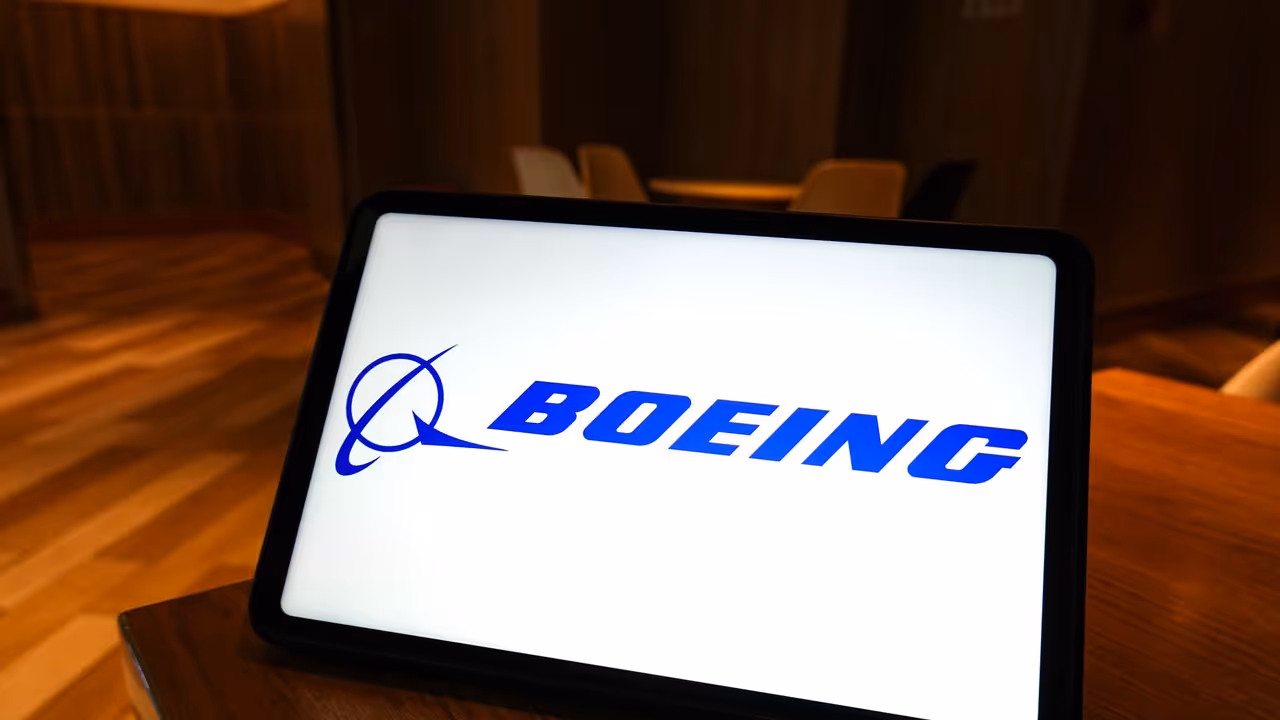 https://stocktwits.com/news articles/markets/equity/boeing 737 max software glitch does not pose in flight safety issue says faa ba stock in focus/cZDjFbKRBKV https://stocktwits.com/news articles/markets/equity/boeing 737 max software glitch does not pose in flight safety issue says faa ba stock in focus/cZDjFbKRBKV