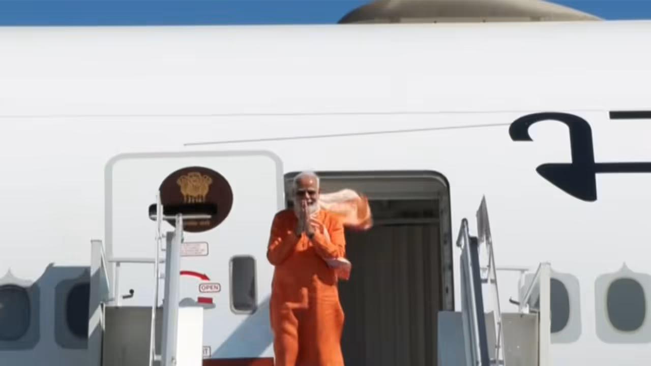 PM Modi departs for Australia after 3 day Indonesia visit (Photo/YouTube/@YouTube) PM Modi departs for Australia after 3 day Indonesia visit (Photo/YouTube/@YouTube)