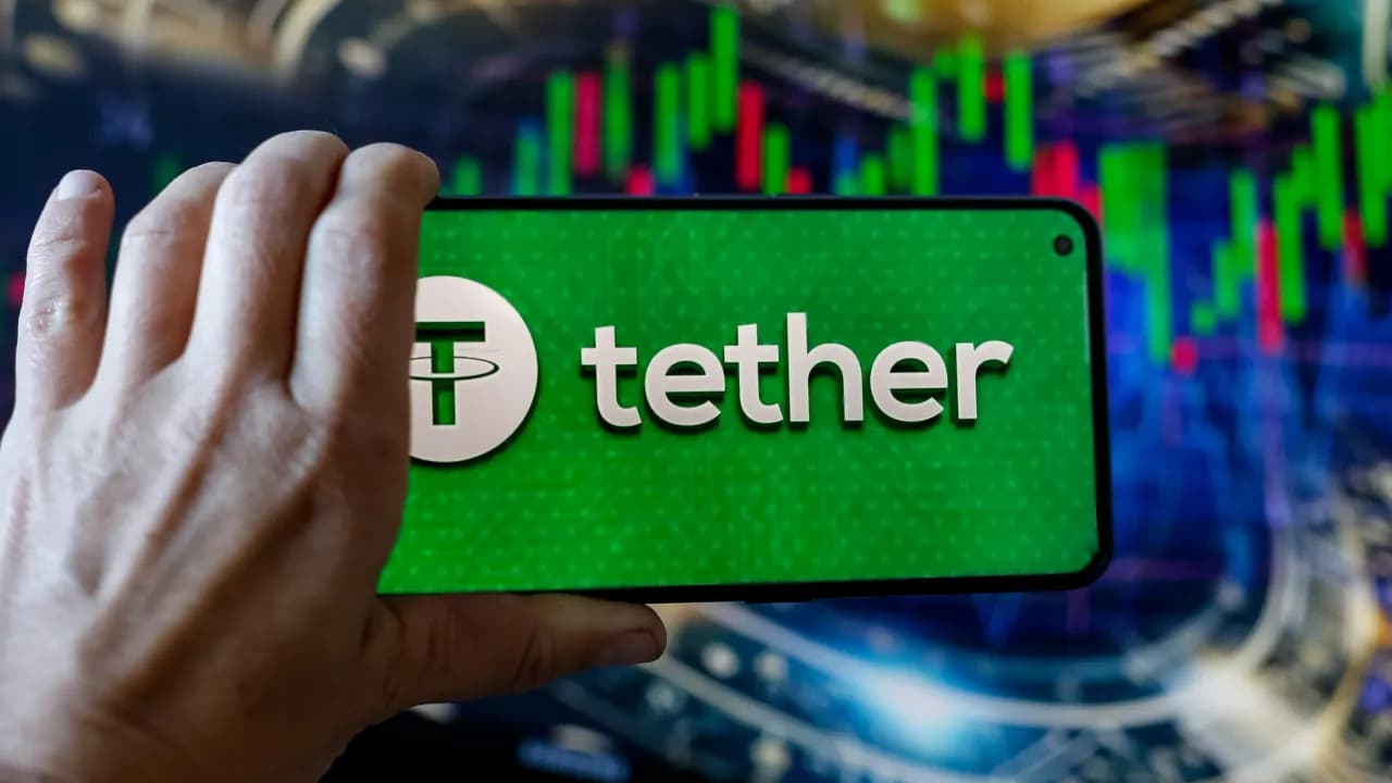 https://stocktwits.com/news articles/markets/cryptocurrency/tether to shut down one of its stablecoins/cZR8W3cR4U3 https://stocktwits.com/news articles/markets/cryptocurrency/tether to shut down one of its stablecoins/cZR8W3cR4U3