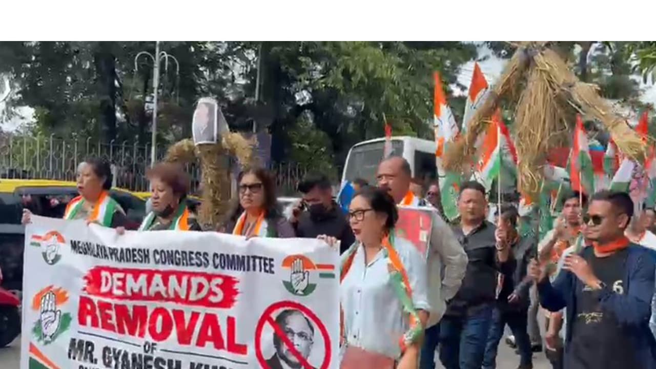 MPCC protest amid ECI row, demands CEC Gyanesh Kumar resignation (Photo/ANI) MPCC protest amid ECI row, demands CEC Gyanesh Kumar resignation (Photo/ANI)