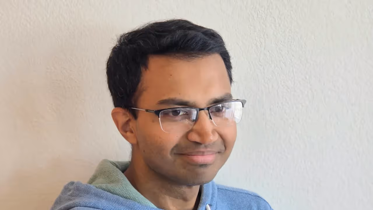 From Rule Based Chatbots to LLM Powered Virtual Agents: The Evolution of Conversational AI