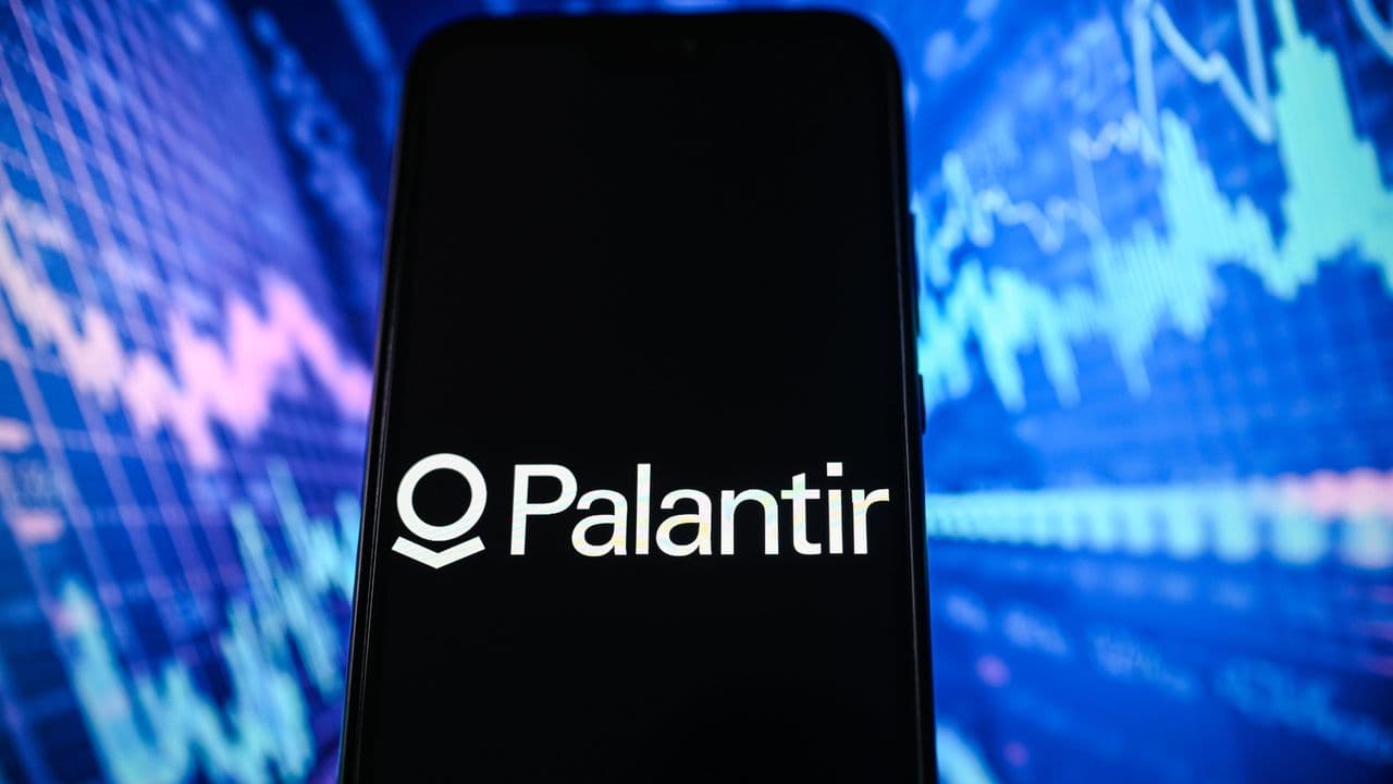 https://stocktwits.com/news articles/markets/equity/palantir s rule of 40 score hit 155 here s the math and why it matters for software valuations/cZo5OP3RJER https://stocktwits.com/news articles/markets/equity/palantir s rule of 40 score hit 155 here s the math and why it matters for software valuations/cZo5OP3RJER