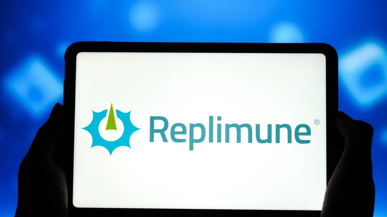 https://stocktwits.com/news articles/markets/equity/repl stock slumps 11 after hours what s driving the selloff/cZoBa7eRJJp https://stocktwits.com/news articles/markets/equity/repl stock slumps 11 after hours what s driving the selloff/cZoBa7eRJJp