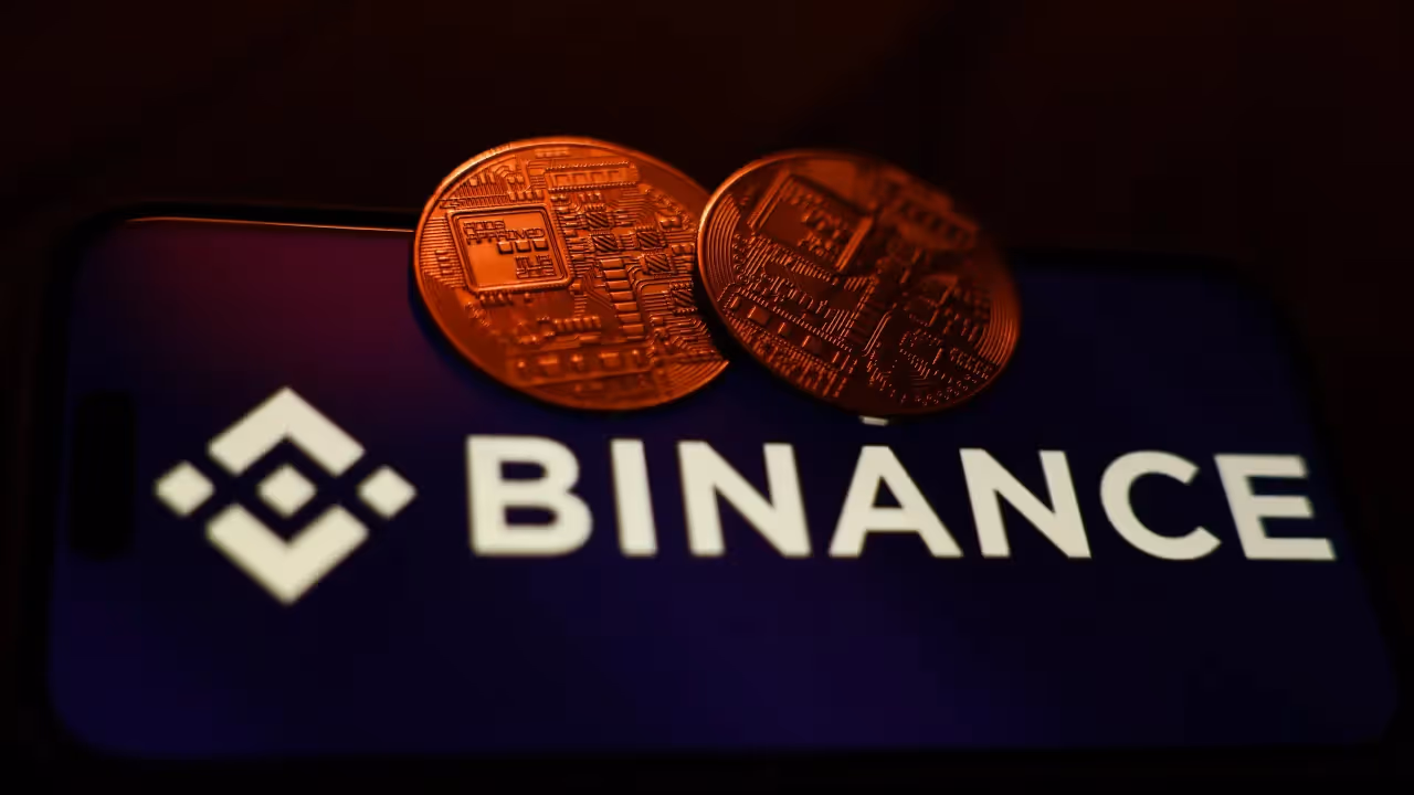 https://stocktwits.com/news articles/markets/cryptocurrency/binance hack sparks bitcoin sell off 1 6 b in liquidations/cZUhuhPR9Tj https://stocktwits.com/news articles/markets/cryptocurrency/binance hack sparks bitcoin sell off 1 6 b in liquidations/cZUhuhPR9Tj