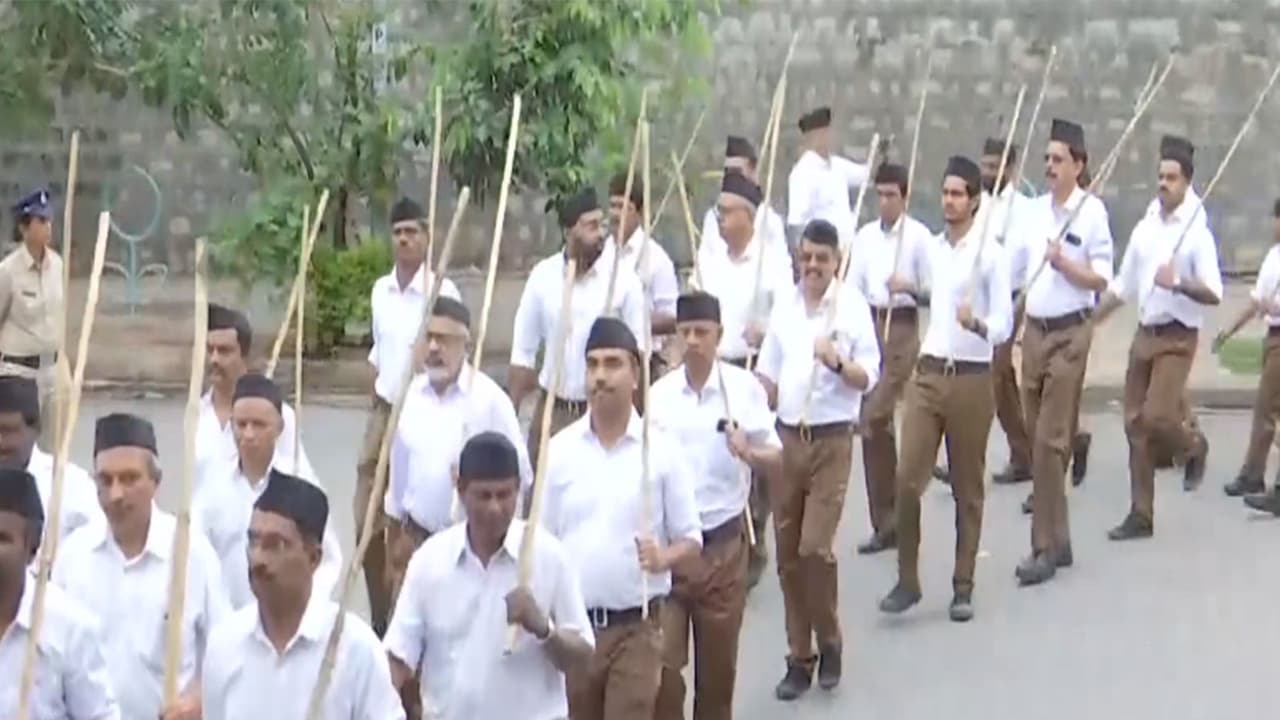 RSS holds route marches across Bengaluru (Photo/ANI) RSS holds route marches across Bengaluru (Photo/ANI)