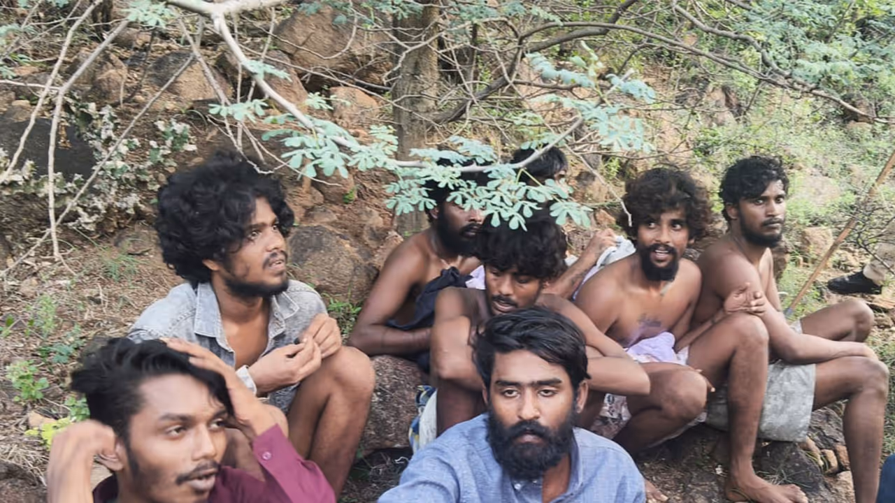 Escaped prisoners after arrest (Photo/ANI) Escaped prisoners after arrest (Photo/ANI)