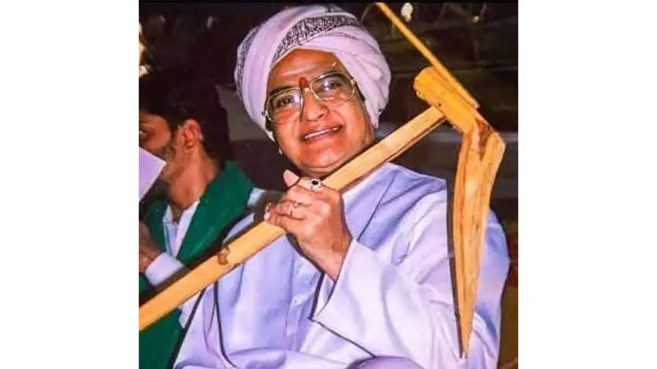 Former Andhra CM Nandamuri Taraka Rama Rao (Photo/@naralokesh) Former Andhra CM Nandamuri Taraka Rama Rao (Photo/@naralokesh)