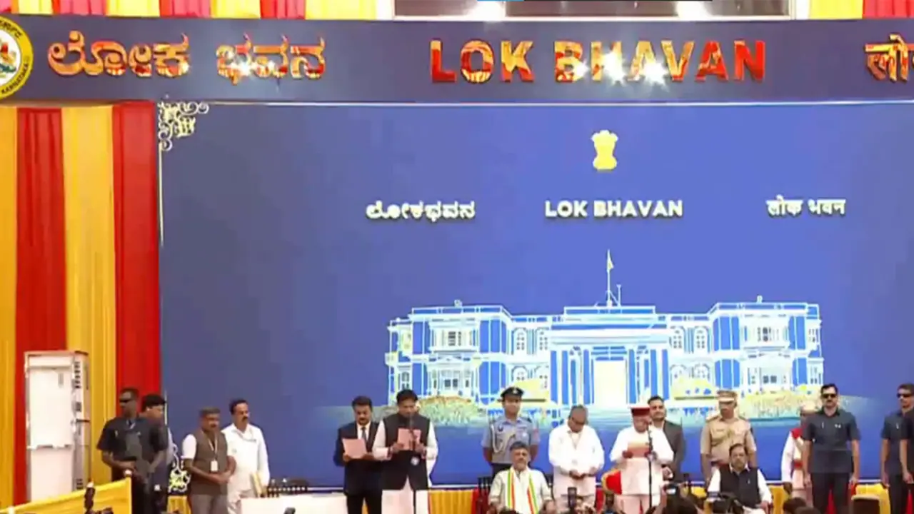 20 new MLAs take oath as Karnataka CM Shivakumar expands Cabinet (Photo/DIPR) 20 new MLAs take oath as Karnataka CM Shivakumar expands Cabinet (Photo/DIPR)