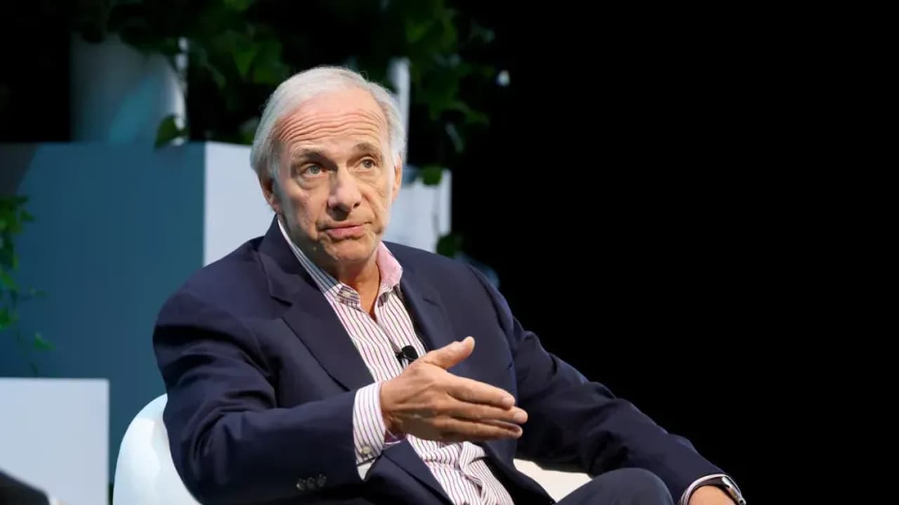 Billionaire Ray Dalio Warns Of Something Worse Than Recession If Trump Tariffs Aren’t Handled Well: ‘Very Much Like 1930s’ Billionaire Ray Dalio Warns Of Something Worse Than Recession If Trump Tariffs Aren’t Handled Well: ‘Very Much Like 1930s’