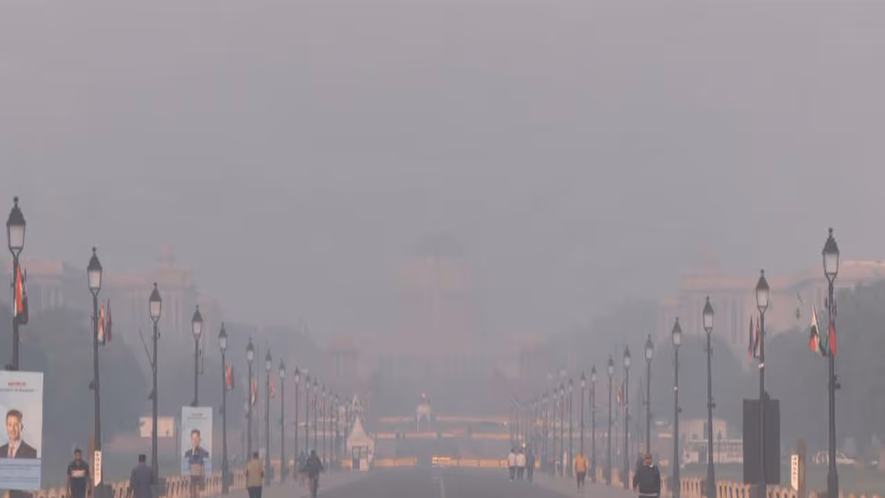 Delhi morning visuals from India Gate (File Photo/ANI) Delhi morning visuals from India Gate (File Photo/ANI)