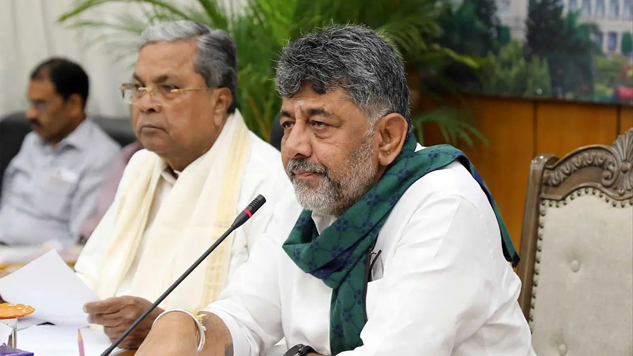 Karnataka Chief Minister DK Shivakumar and Congress leader Siddaramiah during an all party meeting (Photo/ANI) Karnataka Chief Minister DK Shivakumar and Congress leader Siddaramiah during an all party meeting (Photo/ANI)