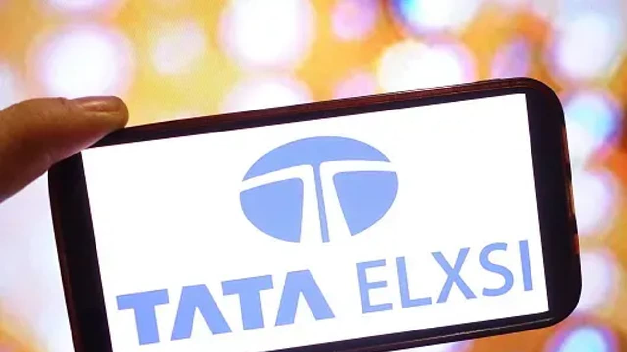 https://stocktwits.com/news articles/markets/equity/tata elxsi stock under pressure after earnings slump but charts signal early signs of recovery analyst/ch6aNriR31o