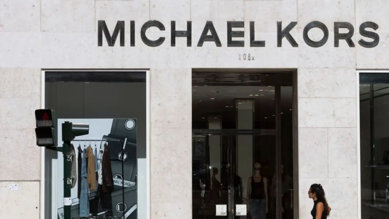 Capri Holdings Stock Reinstated At BofA After Q3 Earnings, But Retail's Downbeat Capri Holdings Stock Reinstated At BofA After Q3 Earnings, But Retail's Downbeat