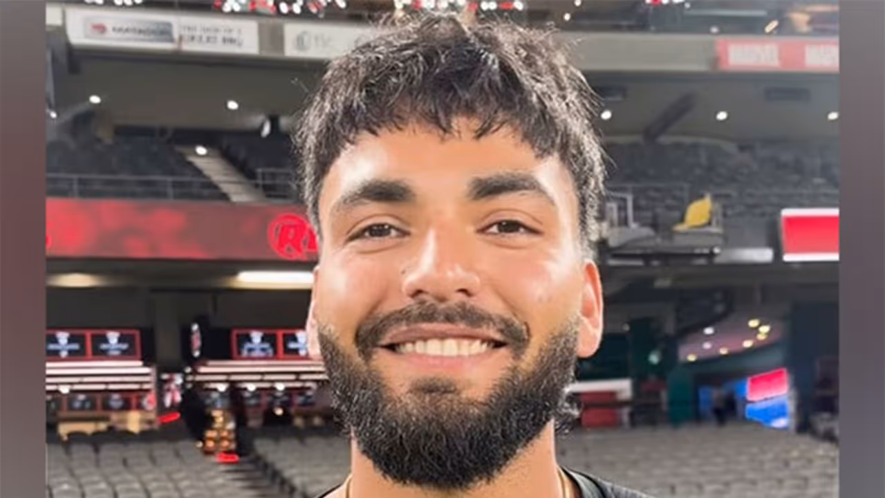 Hobbart Hurricanes player Nikhil Chaudhary (Photo: Big Bash League/X) Hobbart Hurricanes player Nikhil Chaudhary (Photo: Big Bash League/X)