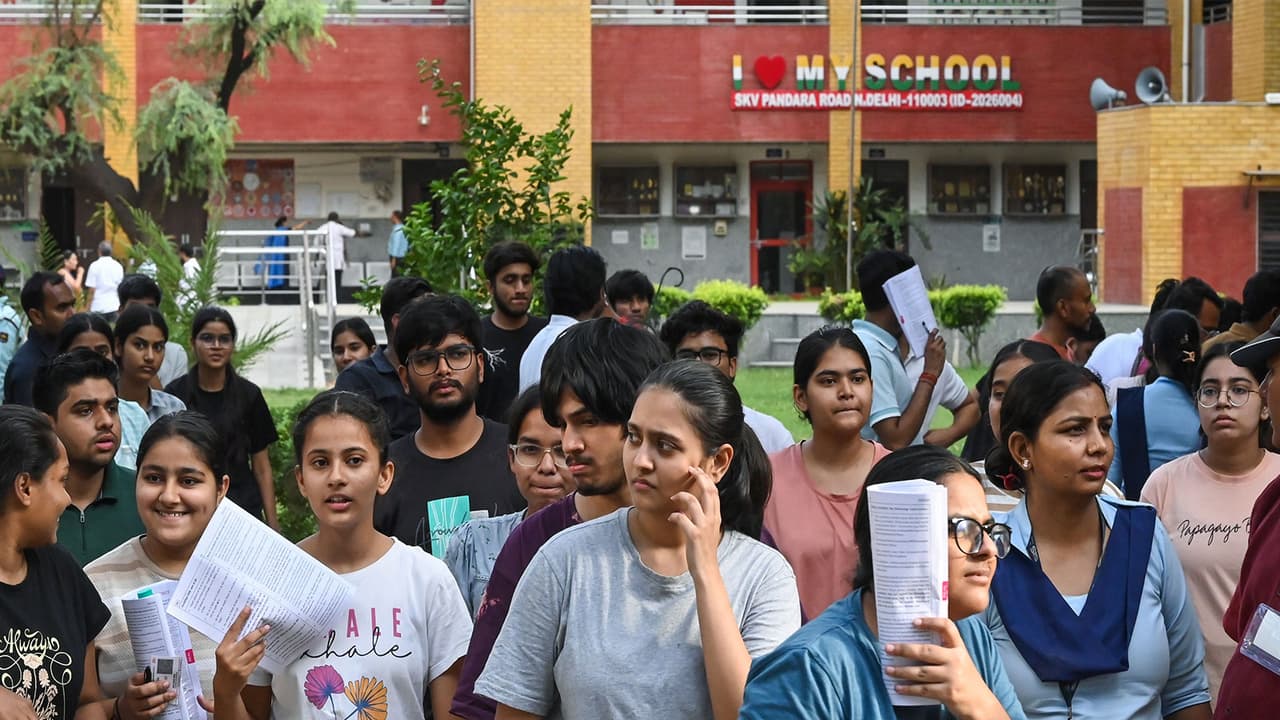 NEET (UG) aspirants outside an exam centre in New Delhi (File photo/ANI) NEET (UG) aspirants outside an exam centre in New Delhi (File photo/ANI)