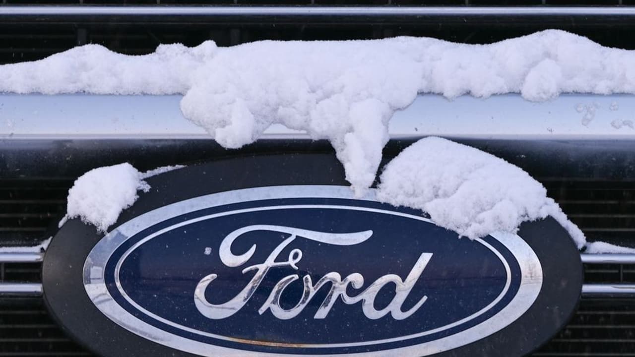 https://stocktwits.com/news articles/markets/equity/ford recalls over 115000 f series trucks due to loss of steering control concerns/chD1dtdR33M https://stocktwits.com/news articles/markets/equity/ford recalls over 115000 f series trucks due to loss of steering control concerns/chD1dtdR33M