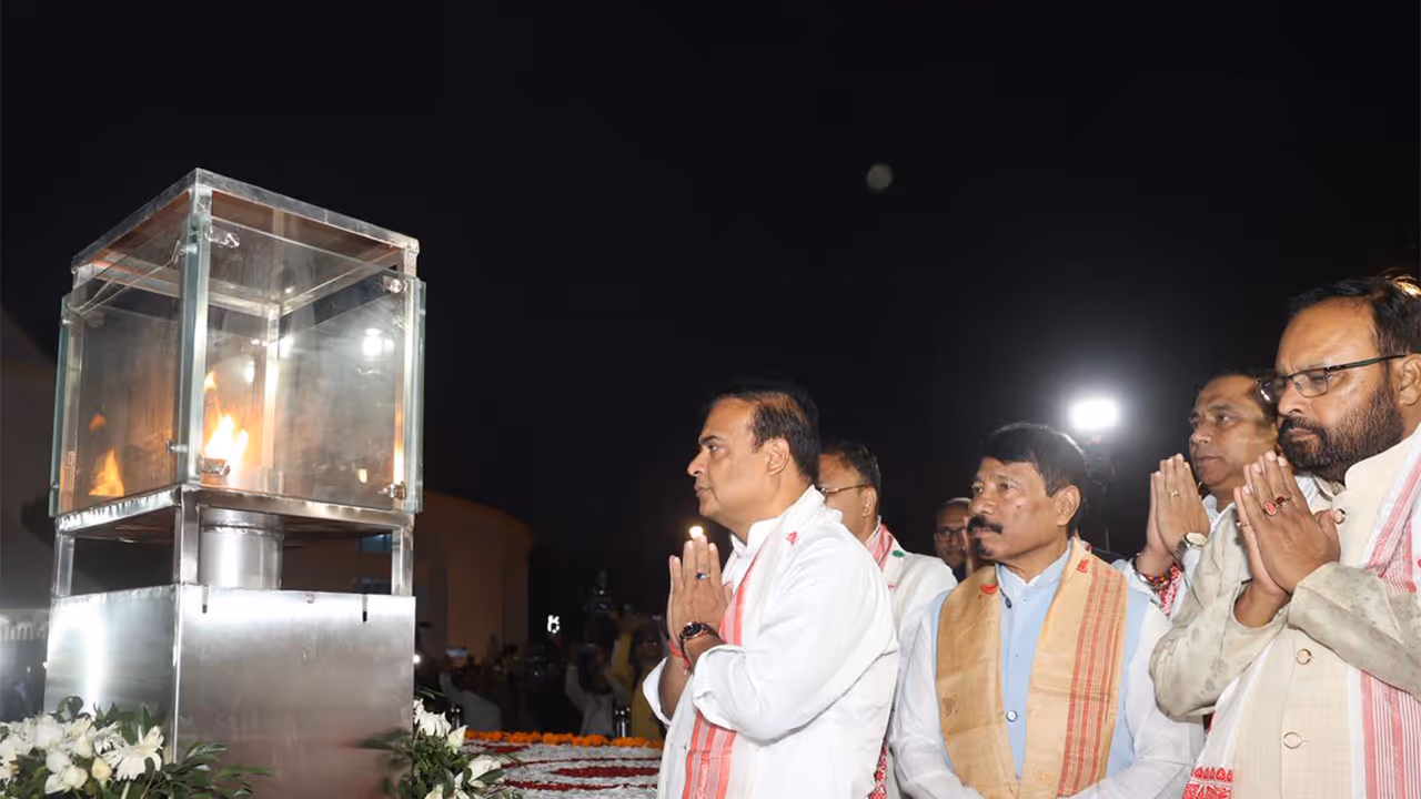 Assam Chief Minister Himanta Biswa lighting ‘Swahid Pranam Jyoti’ at Swahid Smarak Kshetra (Photo/ANI) Assam Chief Minister Himanta Biswa lighting ‘Swahid Pranam Jyoti’ at Swahid Smarak Kshetra (Photo/ANI)