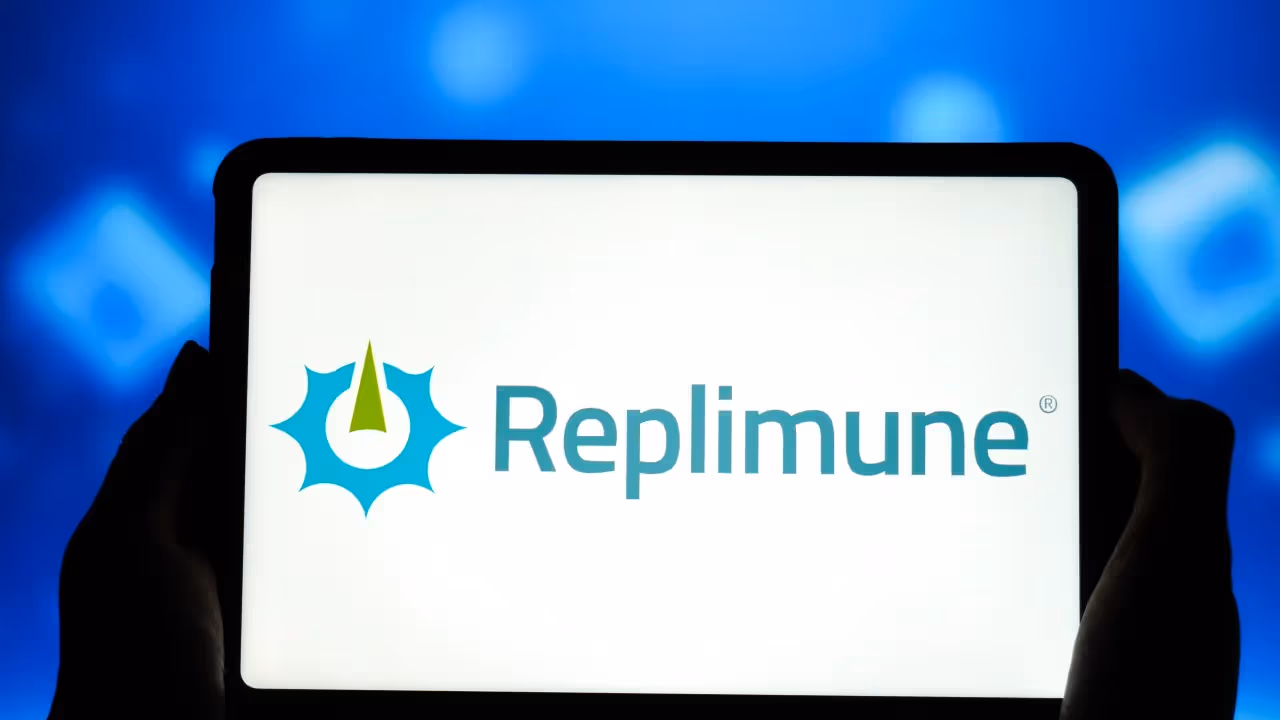 https://stocktwits.com/news articles/markets/equity/replimune s melanoma fda decision pending this analyst sees 40 upside high conviction for approval/cZo5iSSRJE7 https://stocktwits.com/news articles/markets/equity/replimune s melanoma fda decision pending this analyst sees 40 upside high conviction for approval/cZo5iSSRJE7