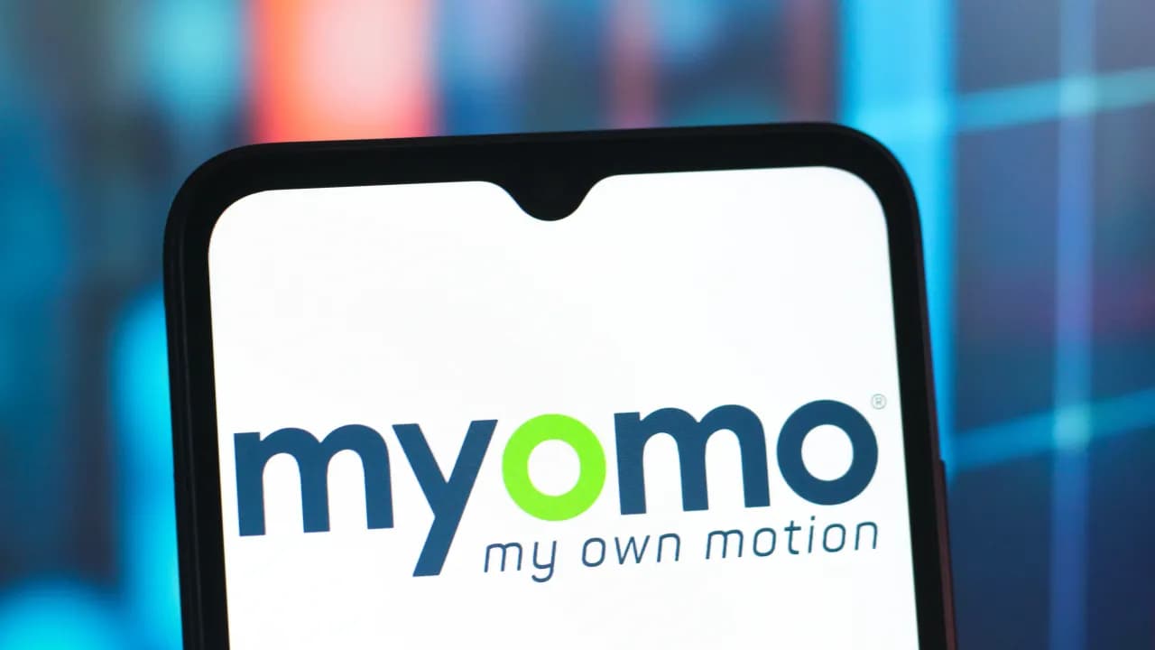 https://stocktwits.com/news articles/markets/equity/why medical device maker myomo s stock crashed 42 in after hours trading/chrDsgSRd7b https://stocktwits.com/news articles/markets/equity/why medical device maker myomo s stock crashed 42 in after hours trading/chrDsgSRd7b
