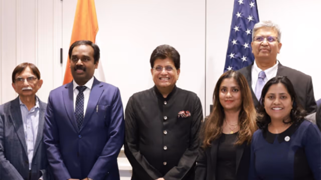 Commerce Minister Piyush Goyal in Chicago (Photo/X_@PiyushGoyal) Commerce Minister Piyush Goyal in Chicago (Photo/X_@PiyushGoyal)