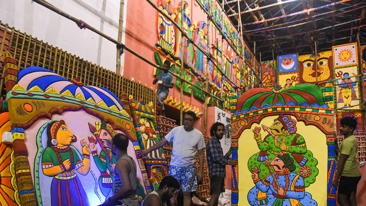 Durga Puja preparations begin in West Bengal (Photo/ANI) Durga Puja preparations begin in West Bengal (Photo/ANI)