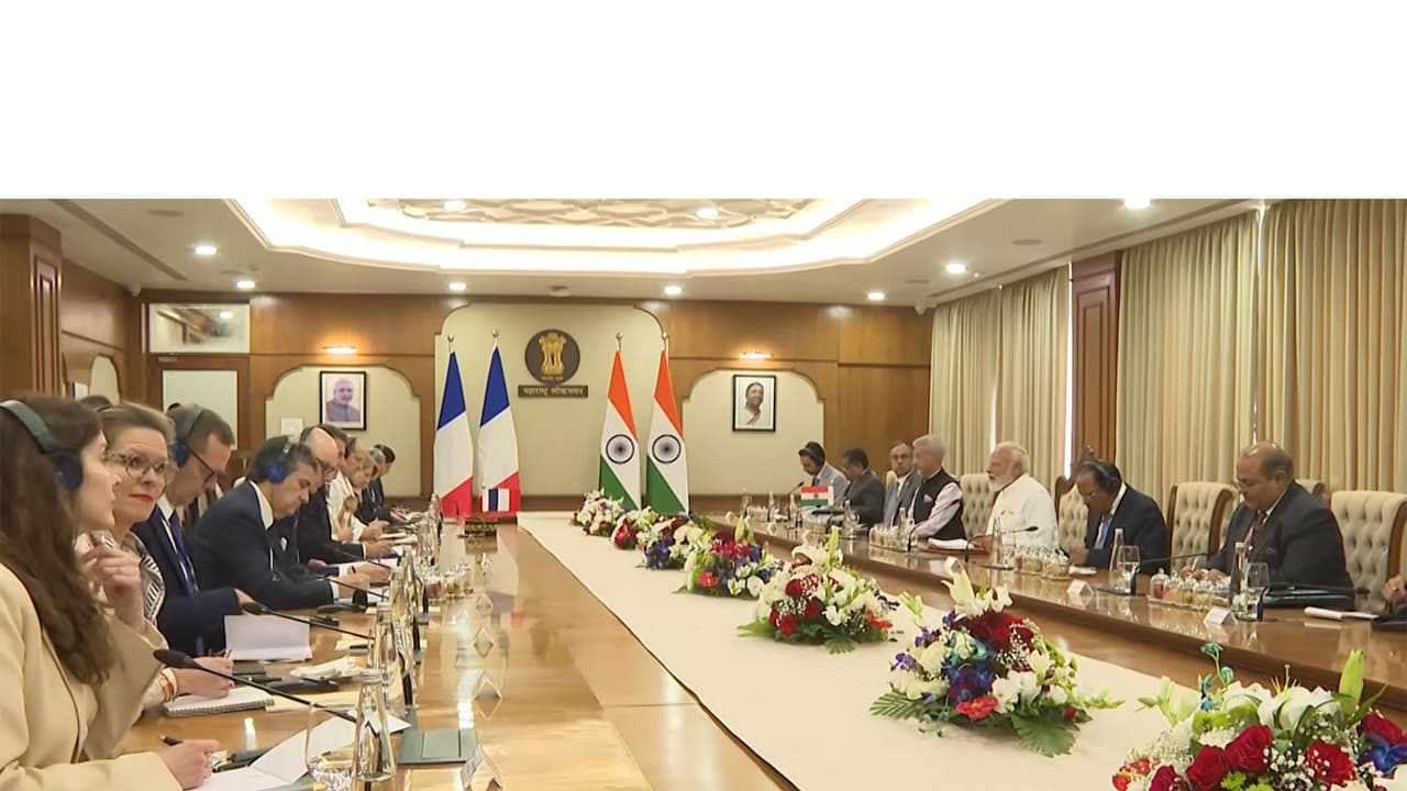 PM Modi holds delegation level talks with French President Emmanuel Macron (Photo/YoutubeNarendraModi) PM Modi holds delegation level talks with French President Emmanuel Macron (Photo/YoutubeNarendraModi)