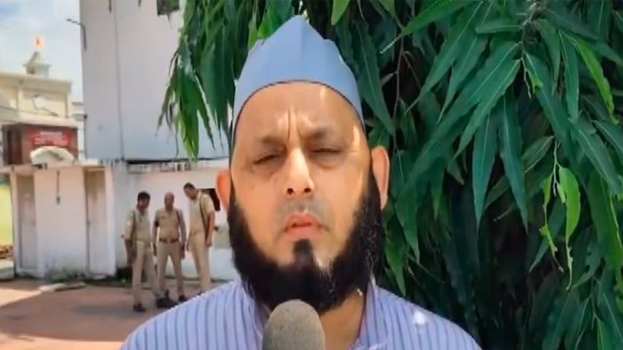 Lucknow Eidgah Imam Maulana Khalid Rashid Firangi Mahali (Photo/ ANI) Lucknow Eidgah Imam Maulana Khalid Rashid Firangi Mahali (Photo/ ANI)