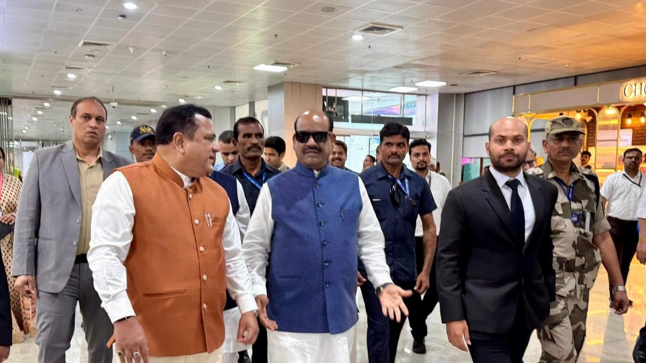 Om Birla arrival in Goa (Photo/Lok Sabha Secretariat) Om Birla arrival in Goa (Photo/Lok Sabha Secretariat)