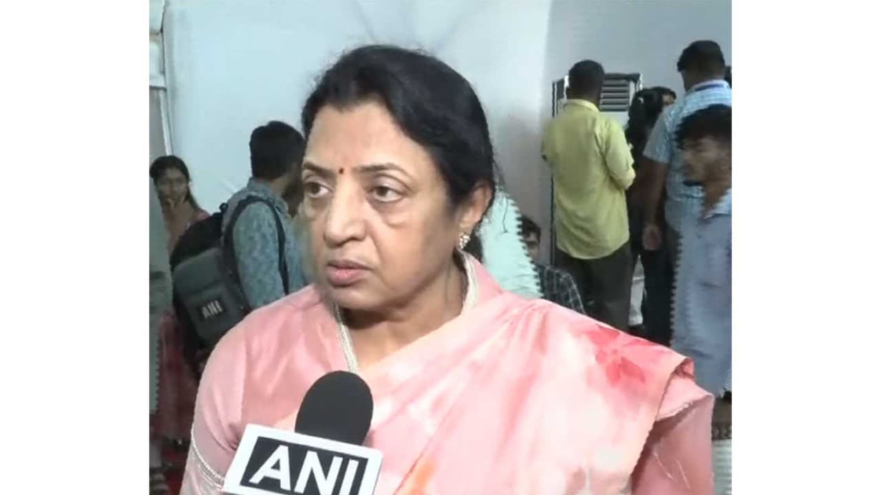 Shiv Sena MLC Dr Manisha Kayande (Photo/ANI) Shiv Sena MLC Dr Manisha Kayande (Photo/ANI)