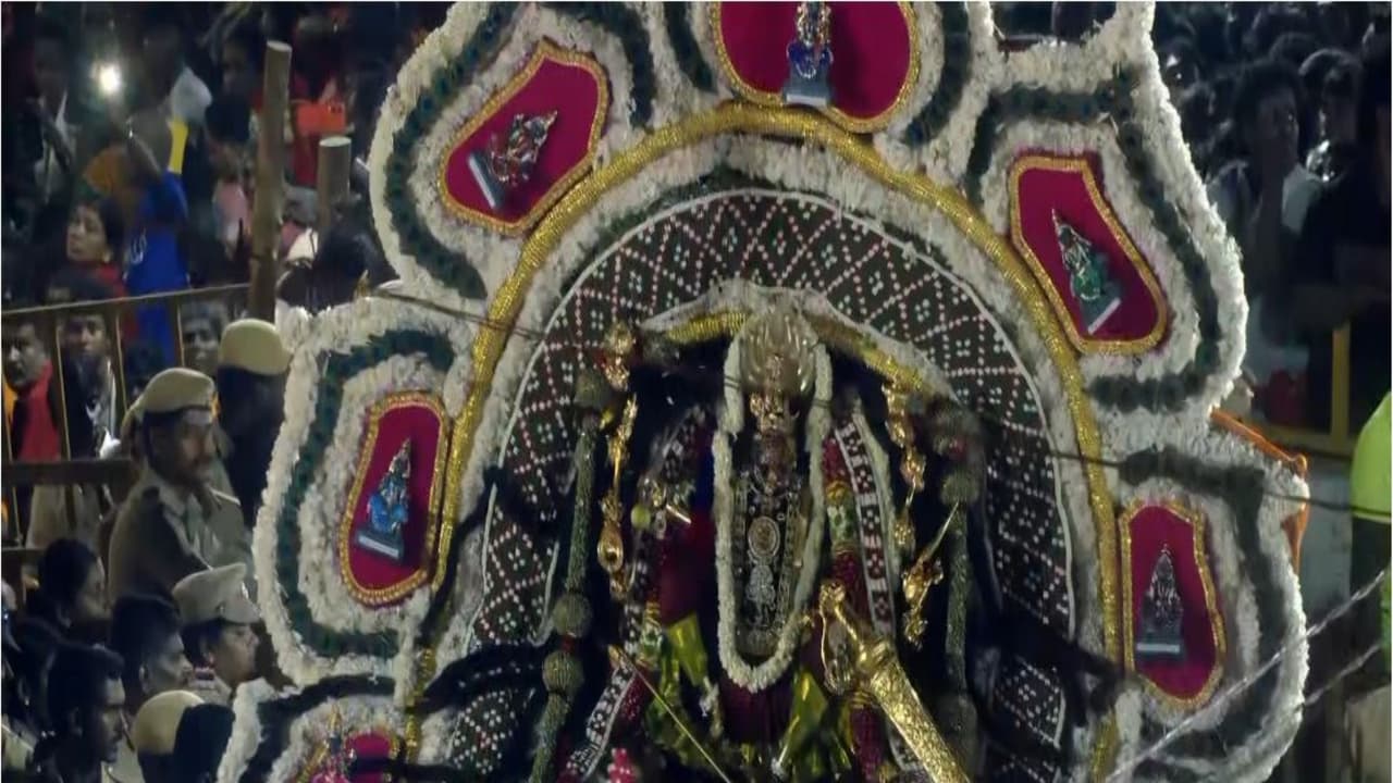 Concluding event of ten day Dasara festival at Sri Mutharamman Temple (Photo/ANI) Concluding event of ten day Dasara festival at Sri Mutharamman Temple (Photo/ANI)