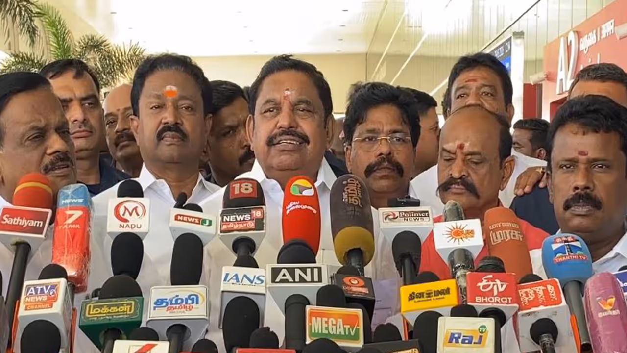 AIADMK General Secretary Edappadi K. Palaniswami (Photo/ANI) AIADMK General Secretary Edappadi K. Palaniswami (Photo/ANI)