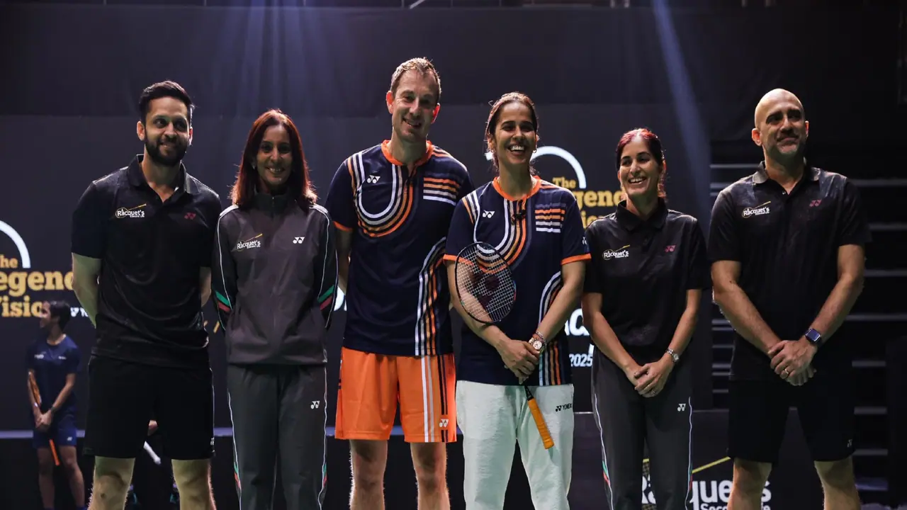 Parupalli Kashyap, Aparna Popat, Peter Gade, Saina Nehwal, Sayali Gokhale and Anand Pawar (Photo: LV Legacy Tour) Parupalli Kashyap, Aparna Popat, Peter Gade, Saina Nehwal, Sayali Gokhale and Anand Pawar (Photo: LV Legacy Tour)