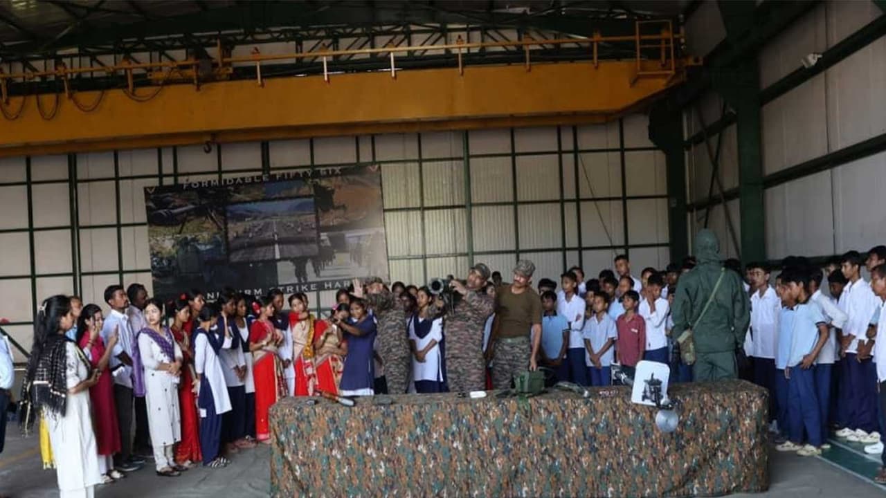 Vibrant youth empowerment programme under project NAVBHARAT (Photo/ANI) Vibrant youth empowerment programme under project NAVBHARAT (Photo/ANI)