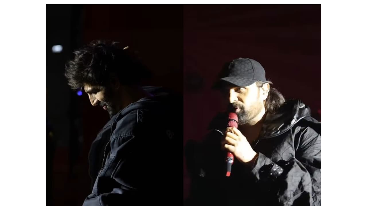 Kartik Aaryan at Himesh Reshammiya concert (Photo/Instagram@kartikaaryan)
