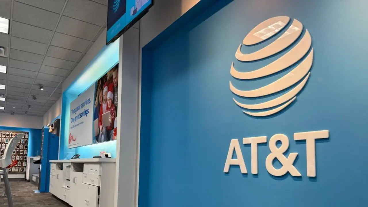 AT&T To Release Q4 Results Monday After Rival Verizon’s Outperformance: Retail Nervy Ahead Of Report 