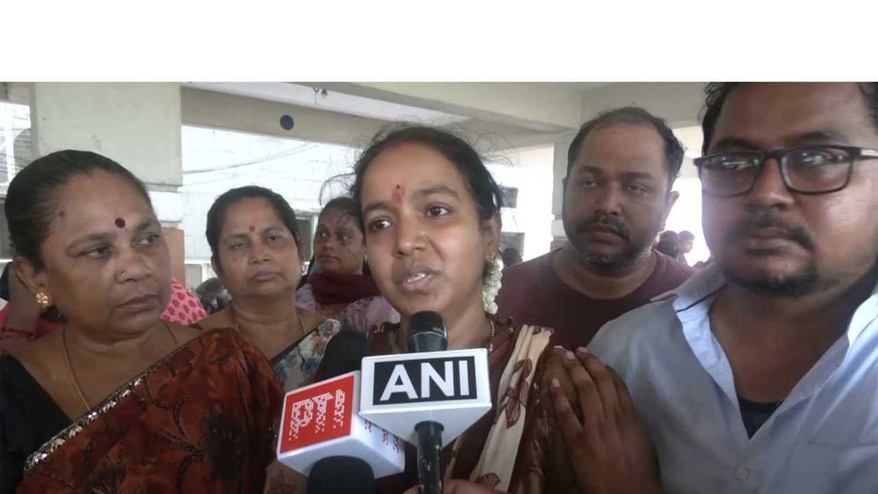Bhargavi, Wife of deceased Chief Engineer Patnala Suresh (Photo/ANI) Bhargavi, Wife of deceased Chief Engineer Patnala Suresh (Photo/ANI)