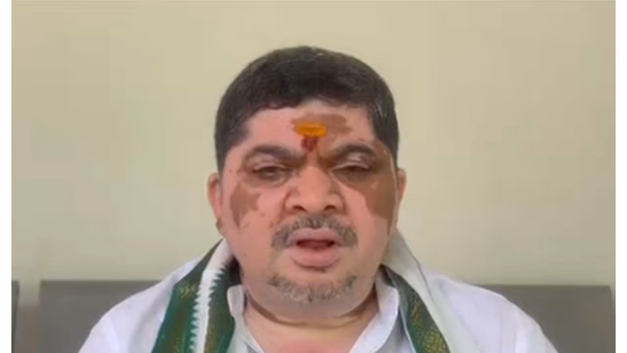 Telangana Minister Ponnam Prabhakar (Photo/ANI) Telangana Minister Ponnam Prabhakar (Photo/ANI)