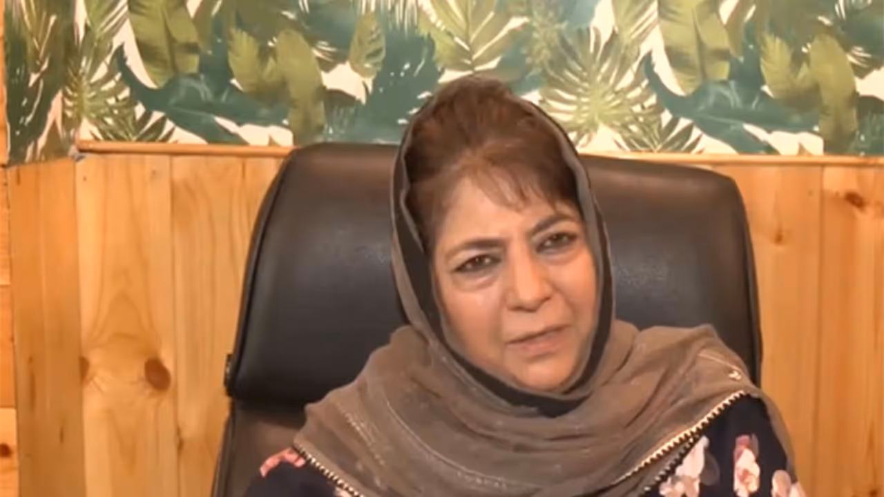 Peoples Democratic Party (PDP) chief Mehbooba Mufti (Photo/ANI) Peoples Democratic Party (PDP) chief Mehbooba Mufti (Photo/ANI)